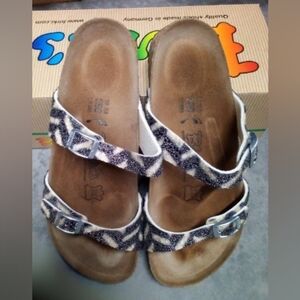 Birki's By Birkenstock Tahiti Glitter Rhomb Sandals Size 8 1/2 (Discontinued)